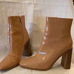 Boots size UK 5 EU 39 US 7 pink tan color